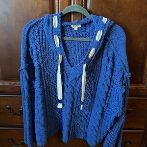 POL Blue V-Neck Sweater with Shell Details